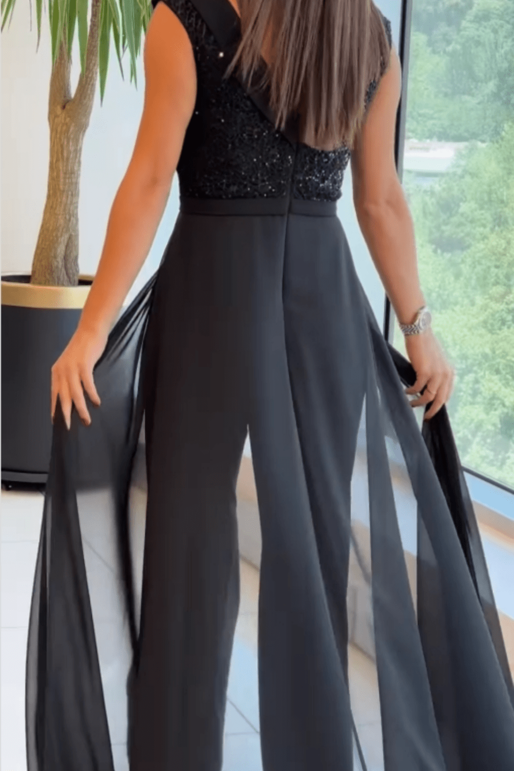 Ciara | Classic Sleeveless Jumpsuit