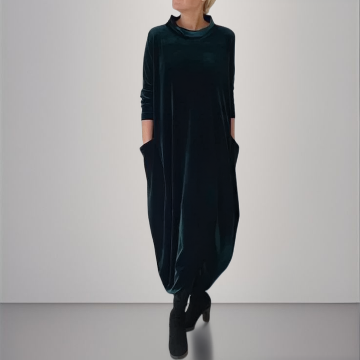 Ciara | Relaxed Velvet Dress