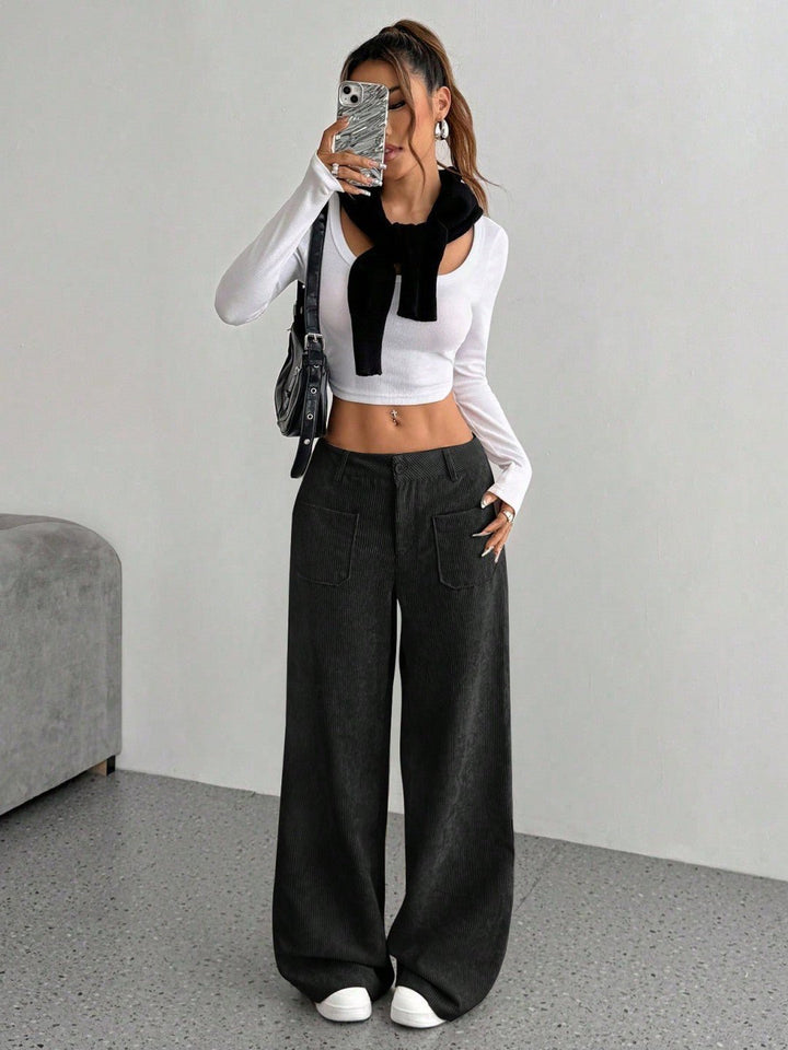 Élise | Corduroy Pants